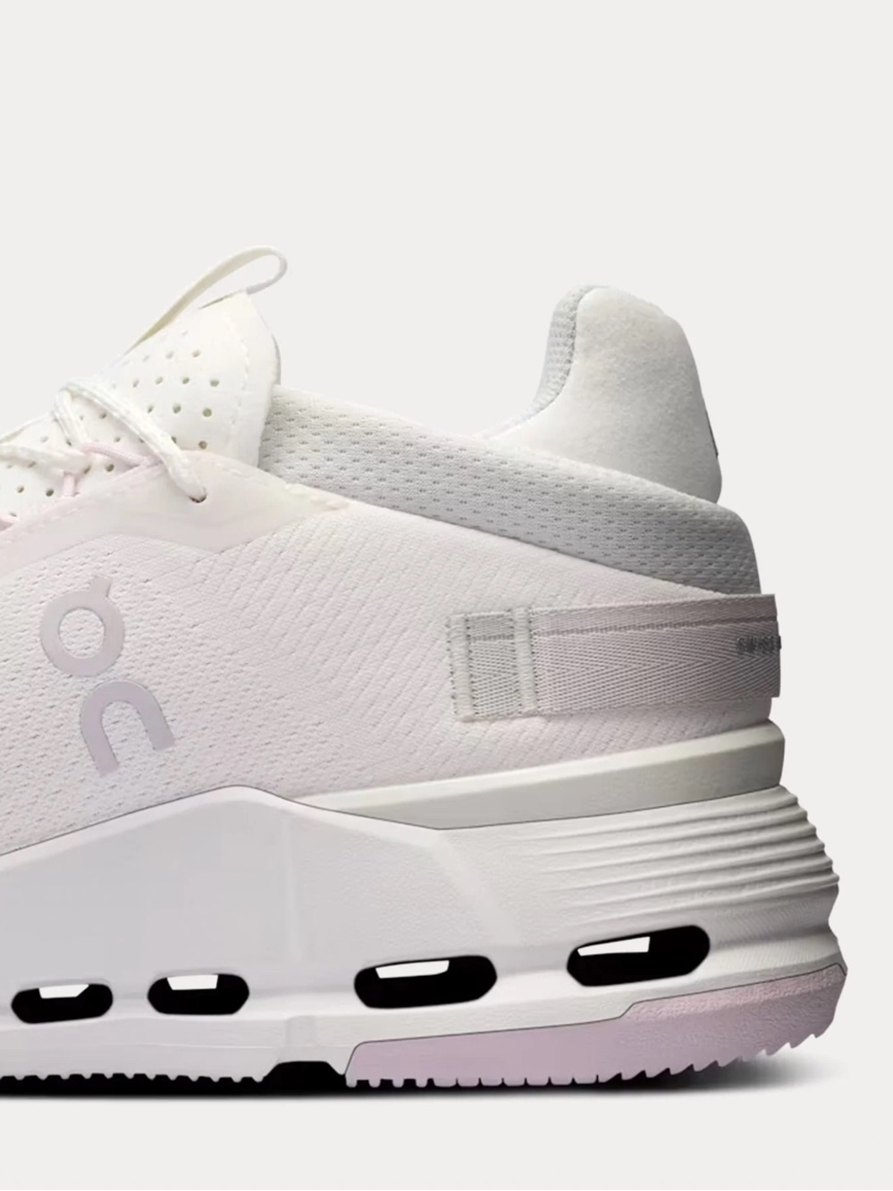 On Running Women Cloudnova 2 White / Orchid Low
Top Sneakers size 6 New /no box - Picture 3 of 16